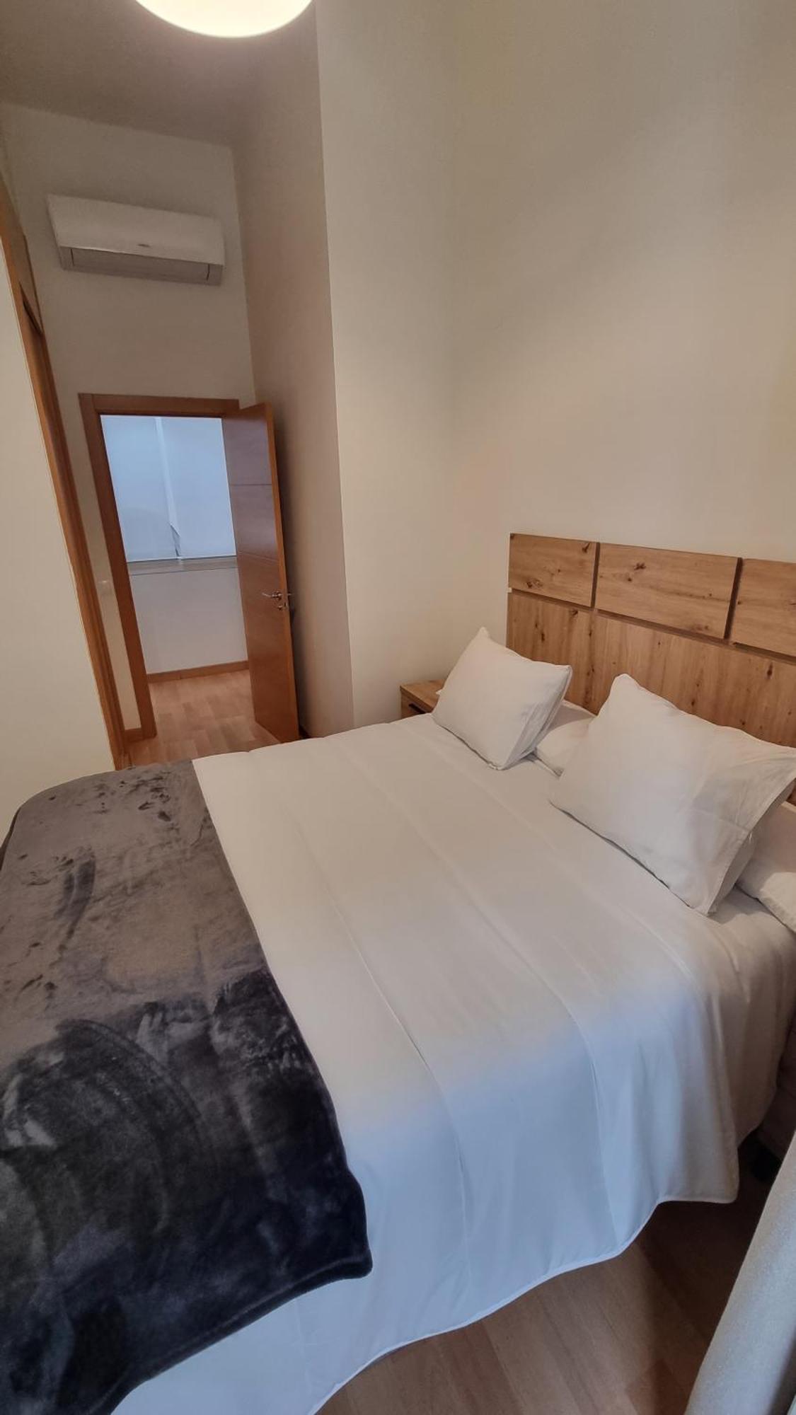 Rosa 2 Bedrooms In City Center Málaga Kültér fotó