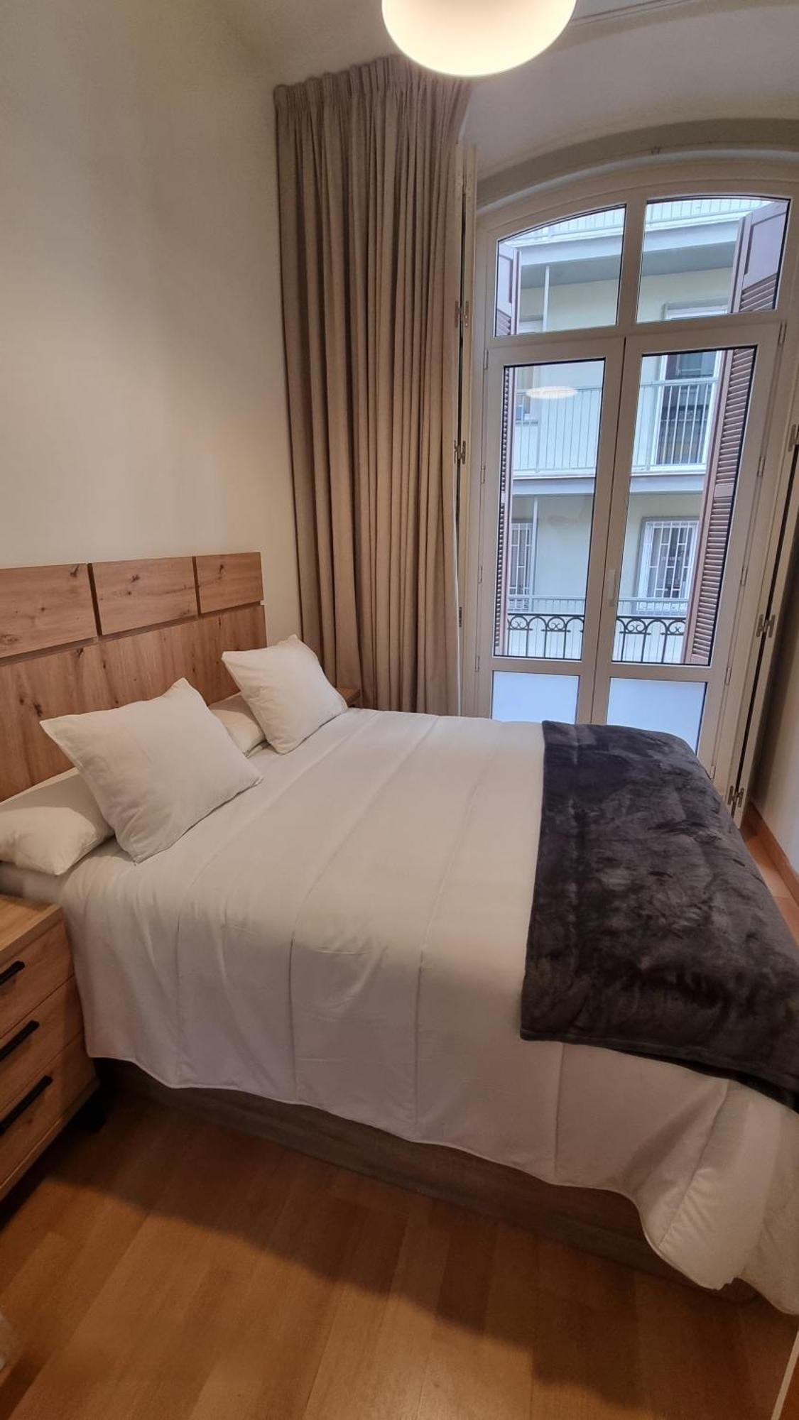 Rosa 2 Bedrooms In City Center Málaga Kültér fotó