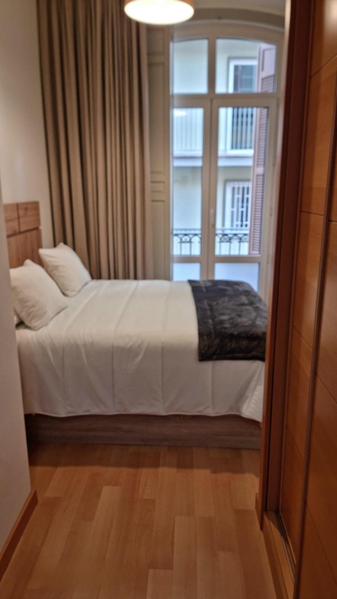 Rosa 2 Bedrooms In City Center Málaga Kültér fotó